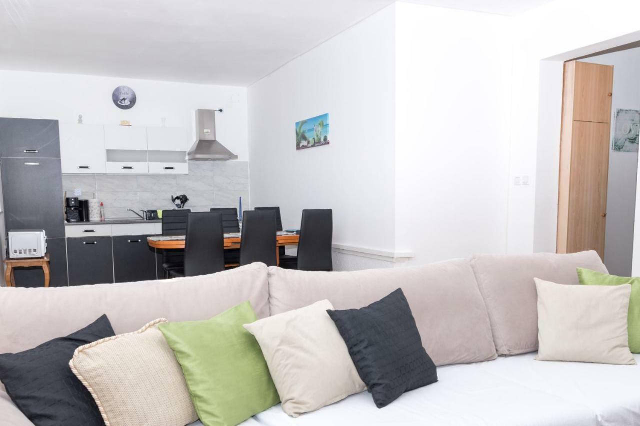Apartment Rora Zaboric Luaran gambar