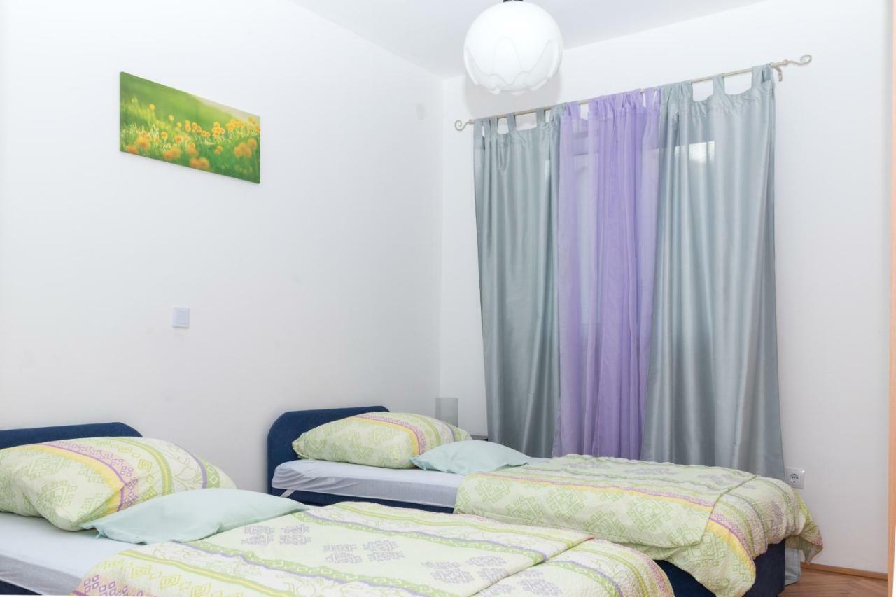 Apartment Rora Zaboric Luaran gambar