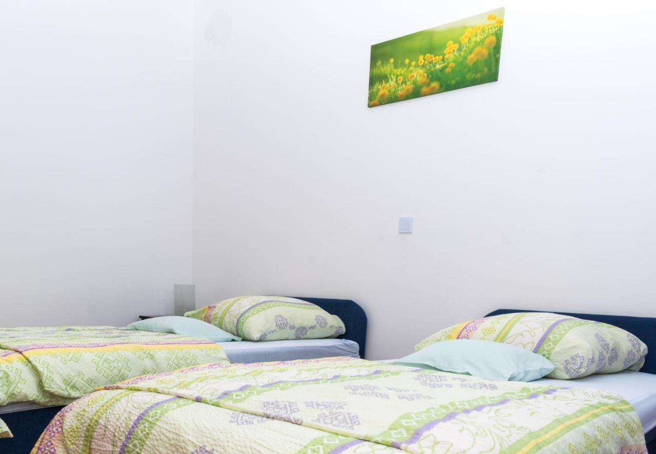 Apartment Rora Zaboric Luaran gambar