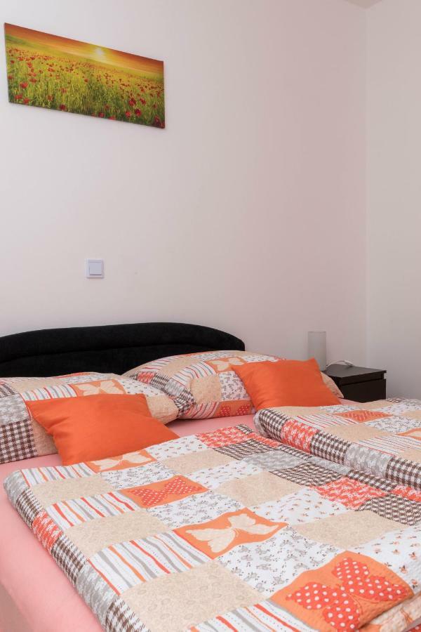 Apartment Rora Zaboric Luaran gambar